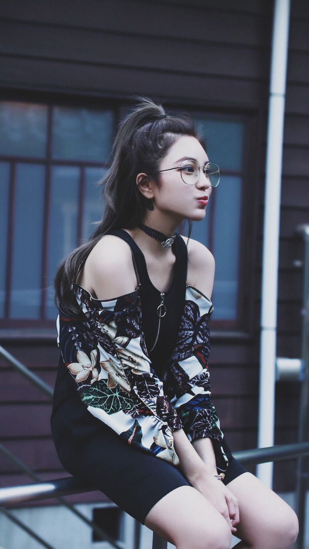 曼联球迷设计纪念队徽引发热潮,曼联队徽介绍